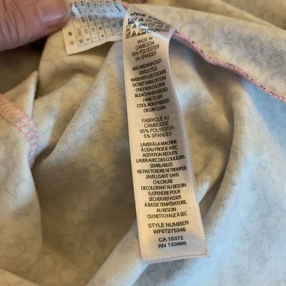 Joe Fresh adorable pink, white, black floral skirt with elastic waistband Size S - Picture 6 of 6